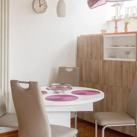 Moin-moin In Friedrichskoog-spitze By Interhome Friedrichskoog-Spitz