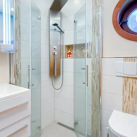 Moin-moin In Friedrichskoog-spitze By Interhome Friedrichskoog-Spitz